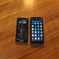 iphone13 vs librem5 display